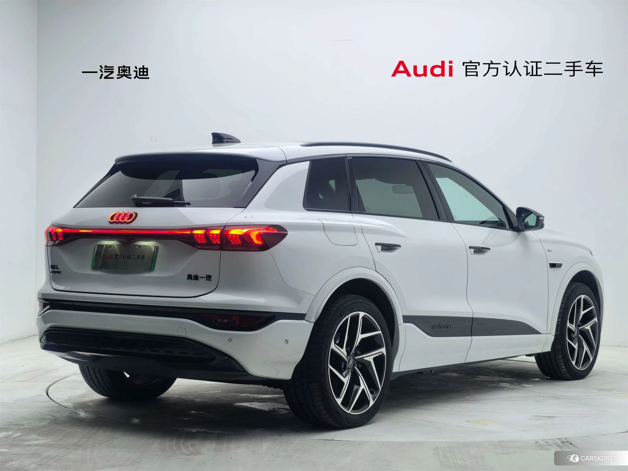 Audi Q6L e-tron id 4455102 из Китая 24