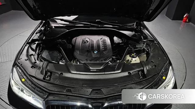 BMW 7 Series (G11) id 3474871 из Кореи 16