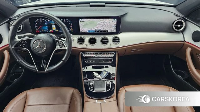 Mercedes-Benz E-Class W213 id 4490069 из Кореи 28