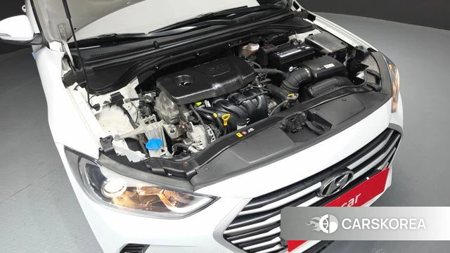 Hyundai Avante AD id 4295030 из Кореи 26
