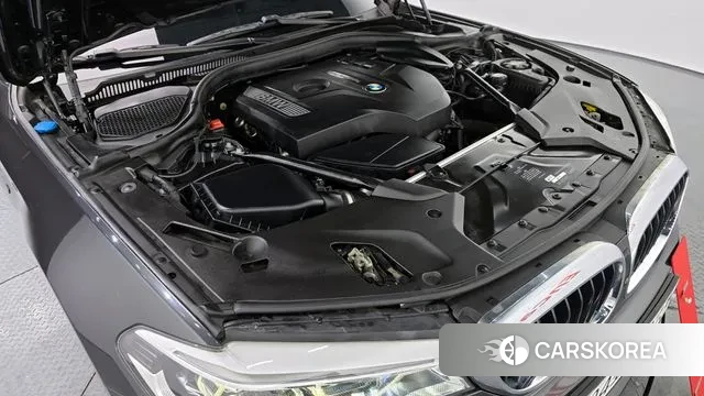 BMW 5 Series (G30) id 3748749 из Кореи 16