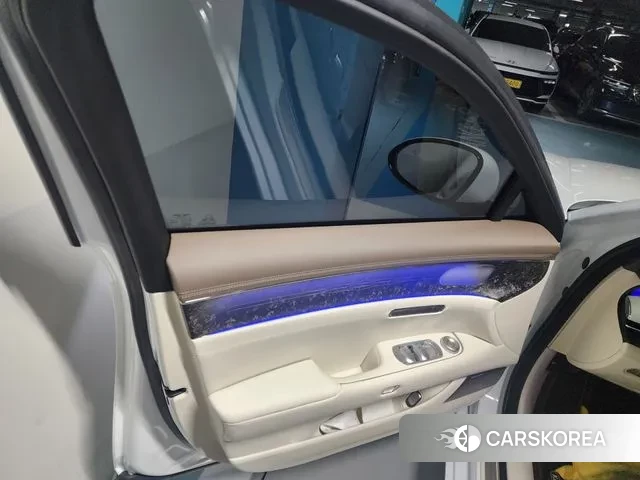 Genesis G90 (RS4) id 3576566 из Кореи 16