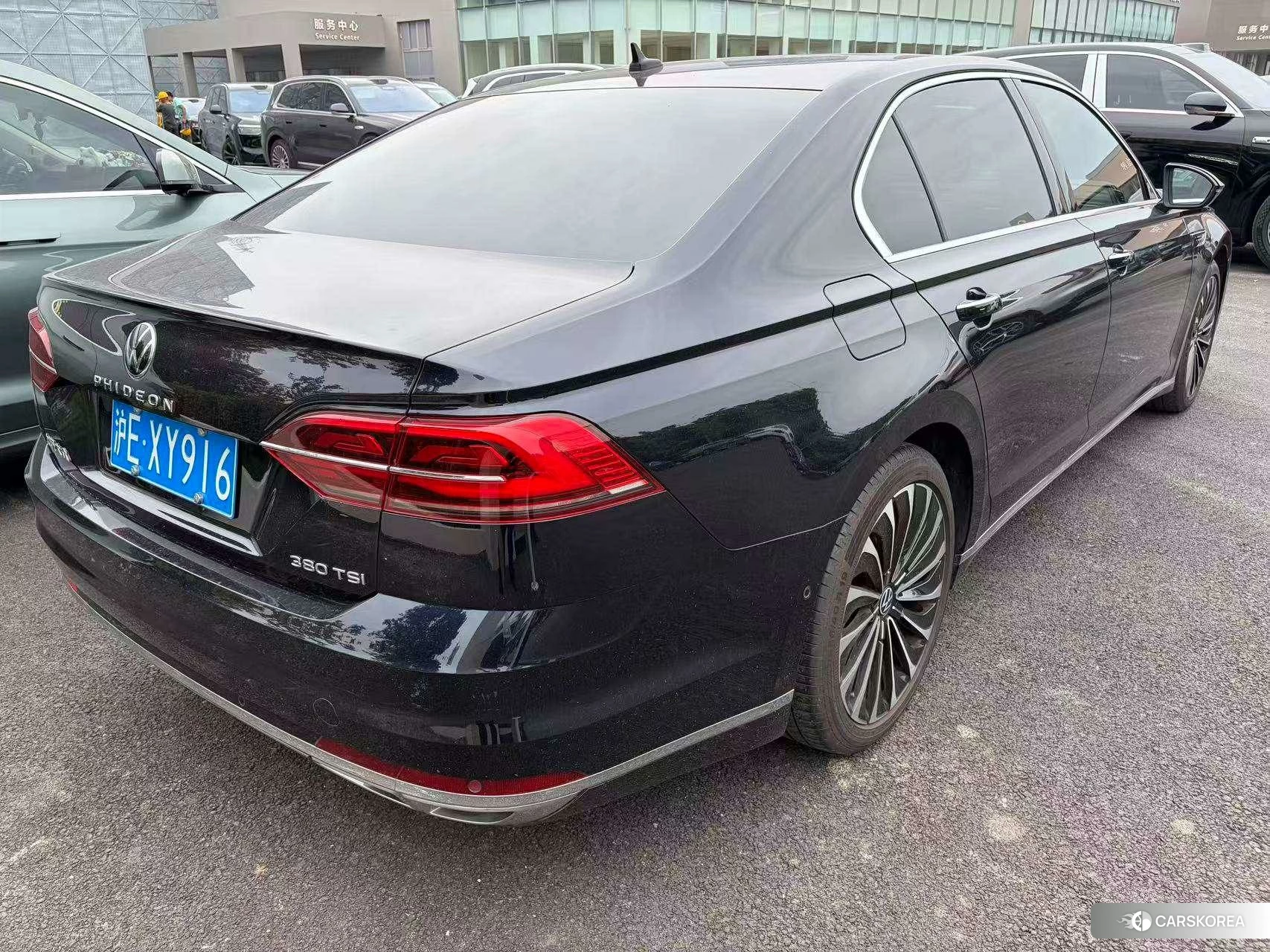 Volkswagen Huiang id 4452890 из Китая 12