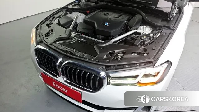 BMW 5 Series (G30) id 3596655 из Кореи 16