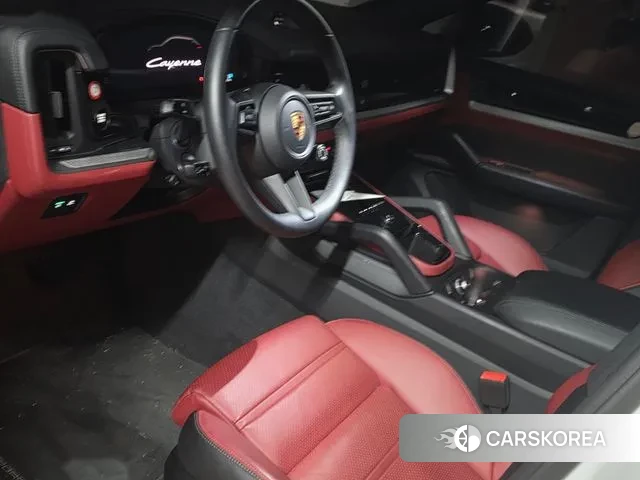 Porsche Cayenne (PO536) 2025 Белый из Кореи, фото 6