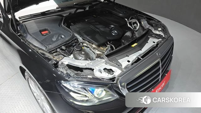 Mercedes-Benz E-Class W213 id 4759533 из Кореи 28