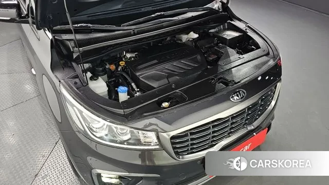 Kia The New Carnival id 2991302 из Кореи 16