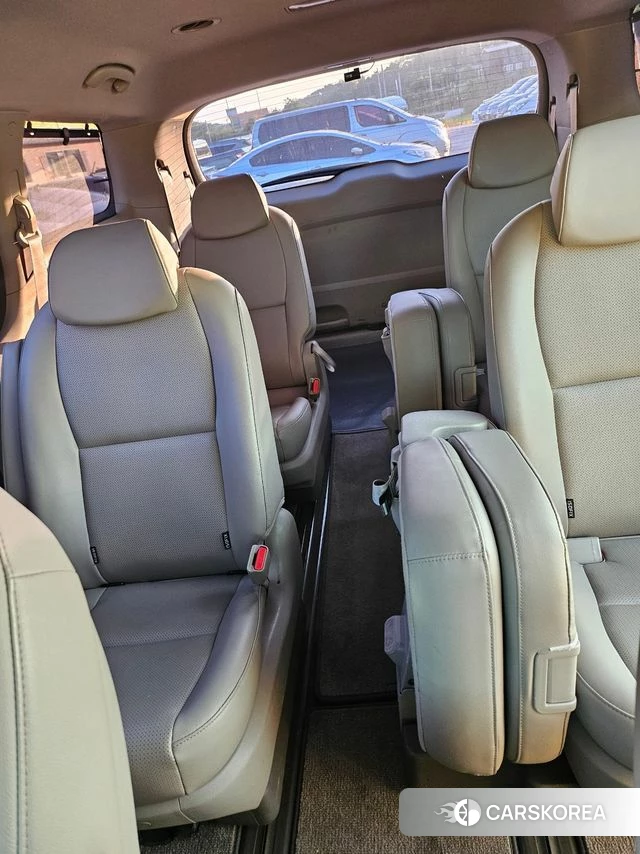 Kia The New Carnival id 4845885 из Кореи 7