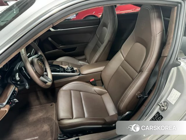 Porsche 911(992) id 4907011 из Кореи 16