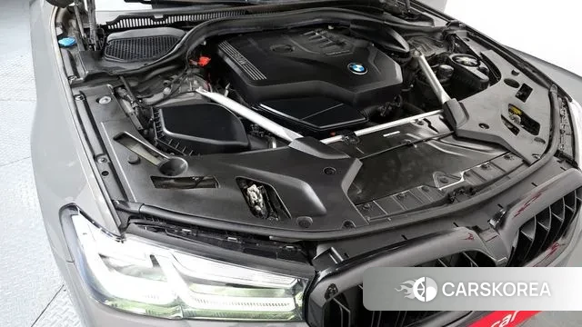 BMW 5 Series (G30) id 3665884 из Кореи 16