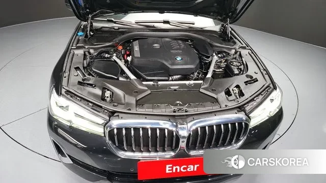 BMW 5 Series (G30) id 3462468 из Кореи 16