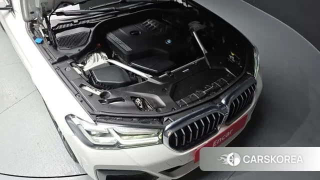 BMW 5 Series (G30) id 3546320 из Кореи 16