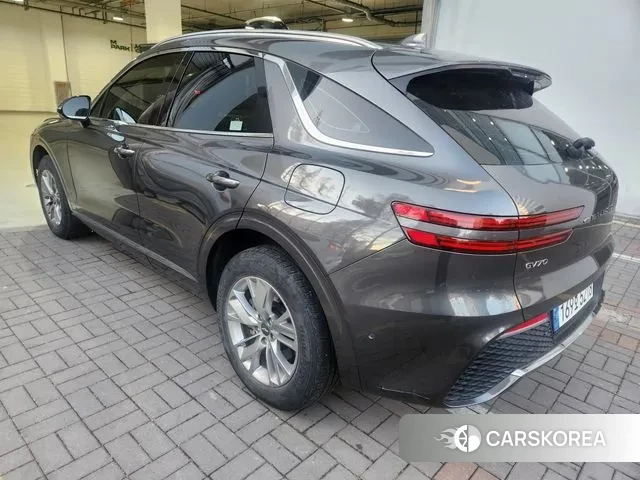 Genesis GV70 id 3556195 из Кореи 13