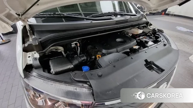 Hyundai The New Grand Starex id 3214132 из Кореи 16