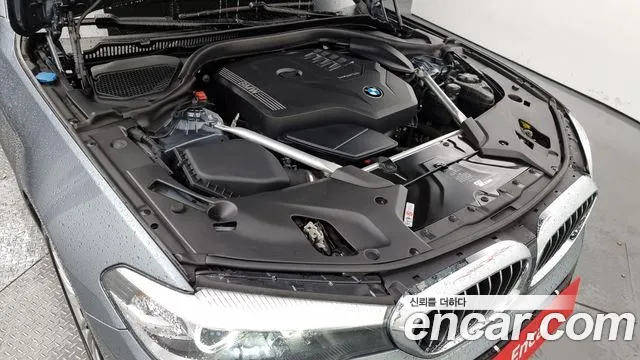 BMW 5 Series (G30) id 2844514 из Кореи 16