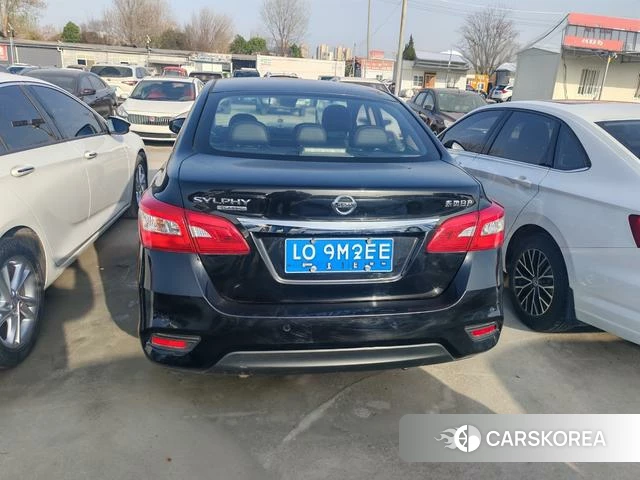 Nissan Xuan Yi 2022 Черный из Китая, фото 6