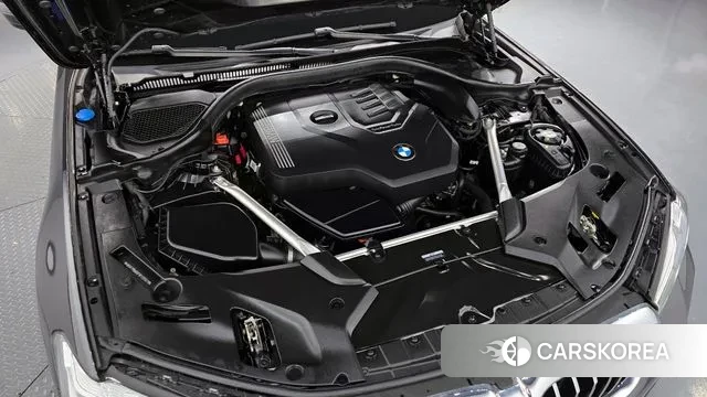 BMW 5 Series (G30) id 3442537 из Кореи 16