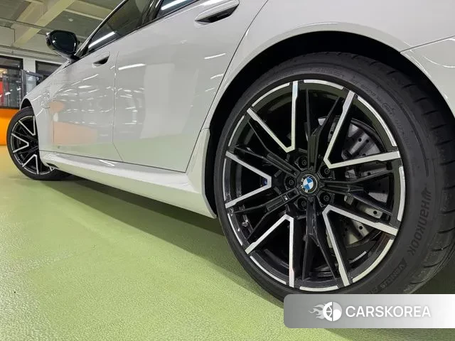 BMW M5 (G90) id 3222961 из Кореи 16