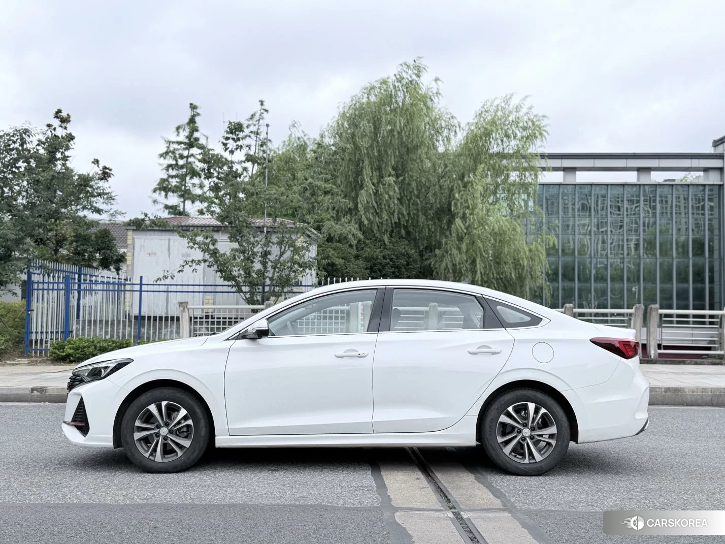 Chang'an Yidong id 4461656 из Китая 12