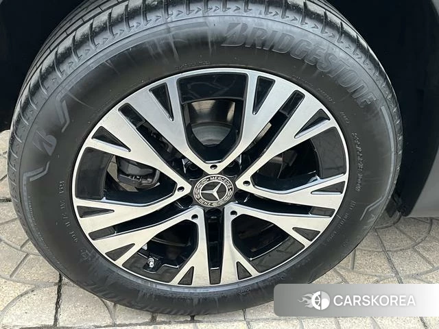 Mercedes-Benz GLB id 4264996 из Китая 17