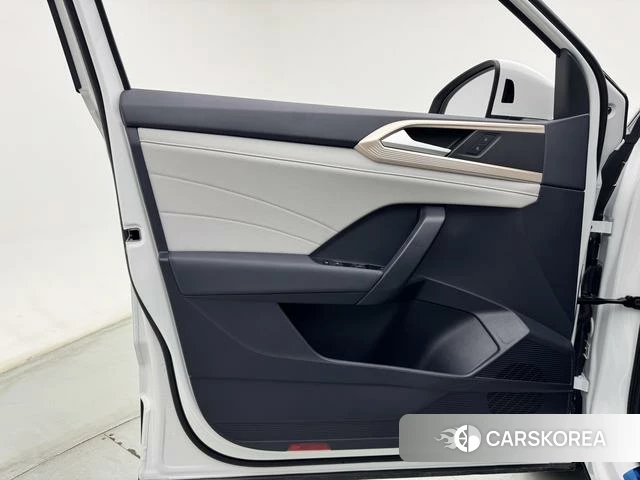 Volkswagen Tuyue id 3920831 из Китая 24