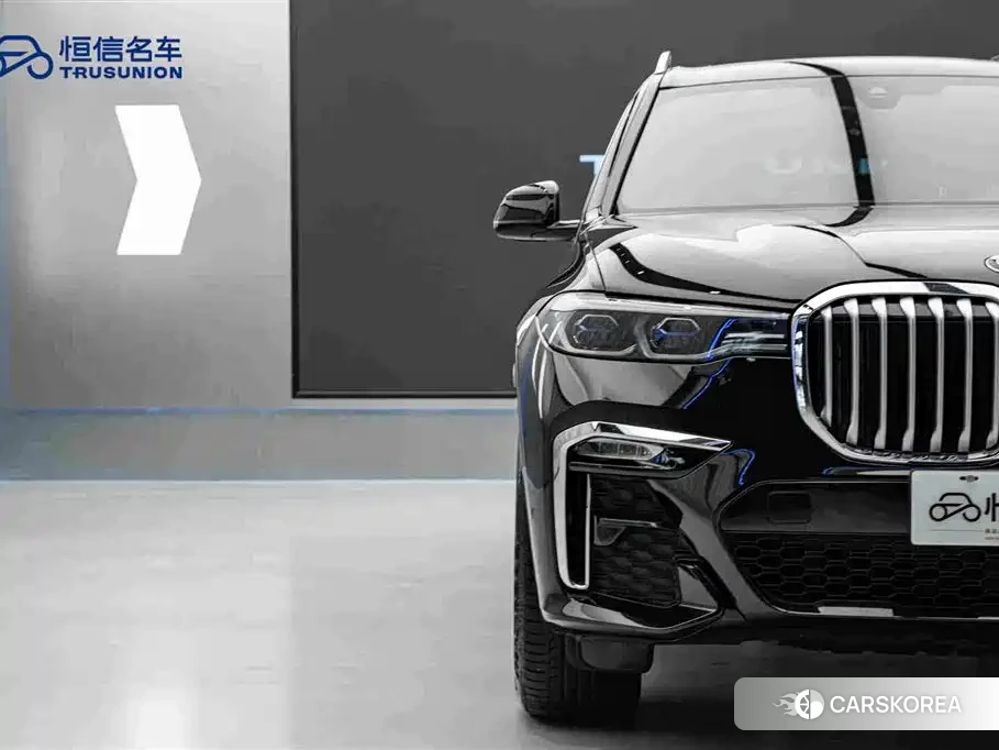 BMW X7 id 4601914 из Китая 19