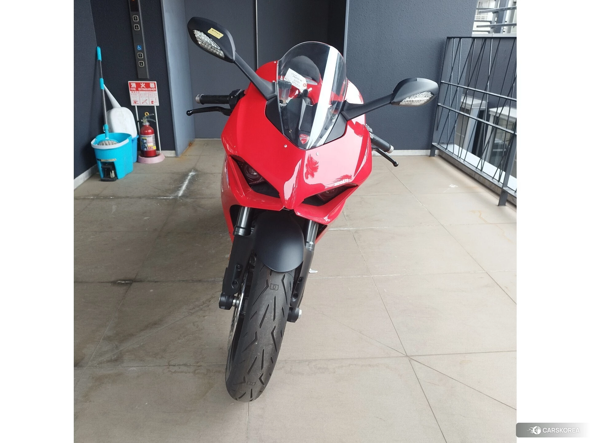 Ducati PANIGALE V2 id 4191892 из Японии 7