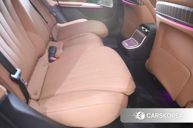 Mercedes-Benz E-class id 4341770 из Китая 13