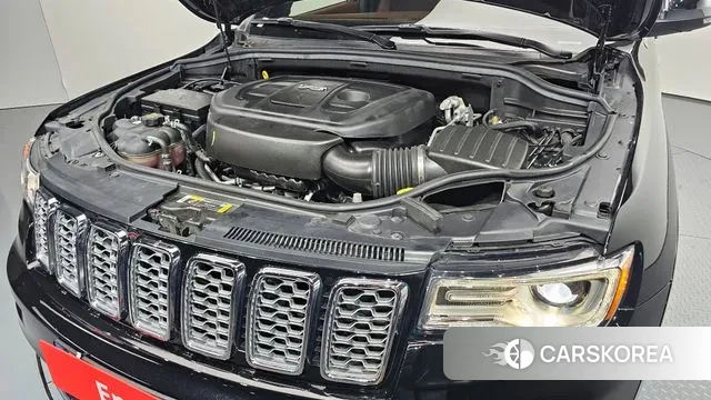 Jeep Grand Cherokee id 3054208 из Кореи 16