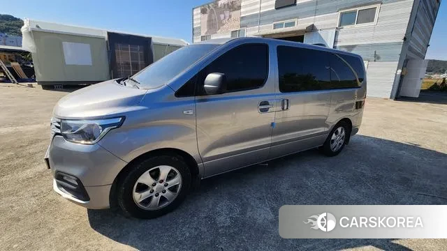 Hyundai The New Grand Starex 2019 Серебристо-серый из Кореи, фото 6