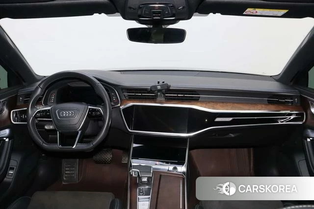 Audi A6L id 4257150 из Китая 16