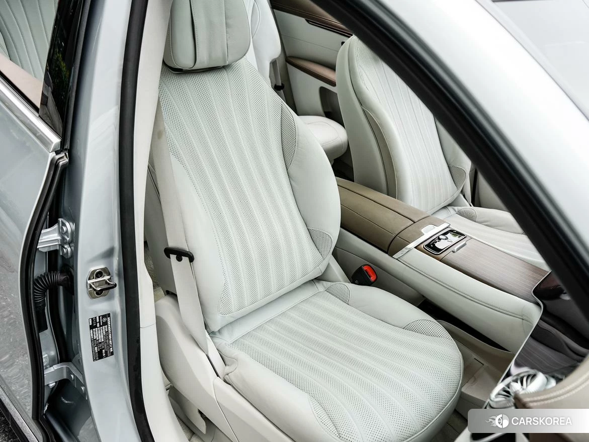 Mercedes-Benz EQS SUV id 4473548 из Китая 15