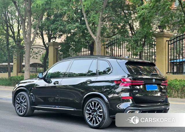 BMW X5 id 4313872 из Китая 17