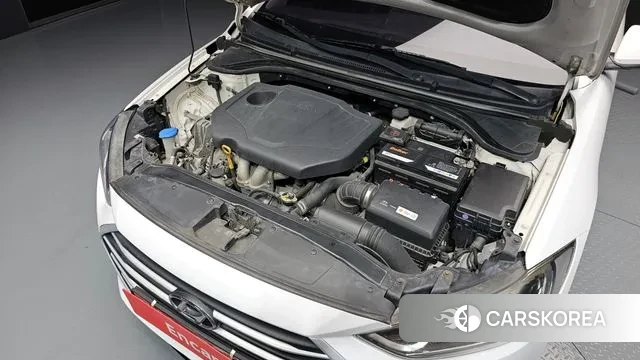 Hyundai Avante AD id 3434555 из Кореи 16