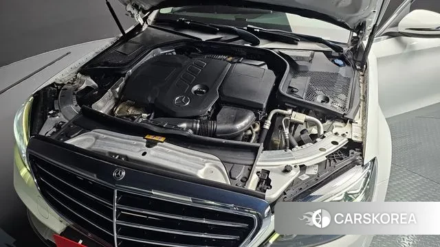 Mercedes-Benz C-Class W205 id 3283982 из Кореи 16