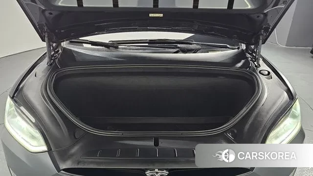 Tesla Model X id 3525372 из Кореи 16