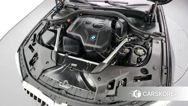 BMW 5 Series (G30) id 3410918 из Кореи 16