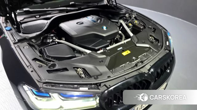 BMW 5 Series (G30) id 4651116 из Кореи 33