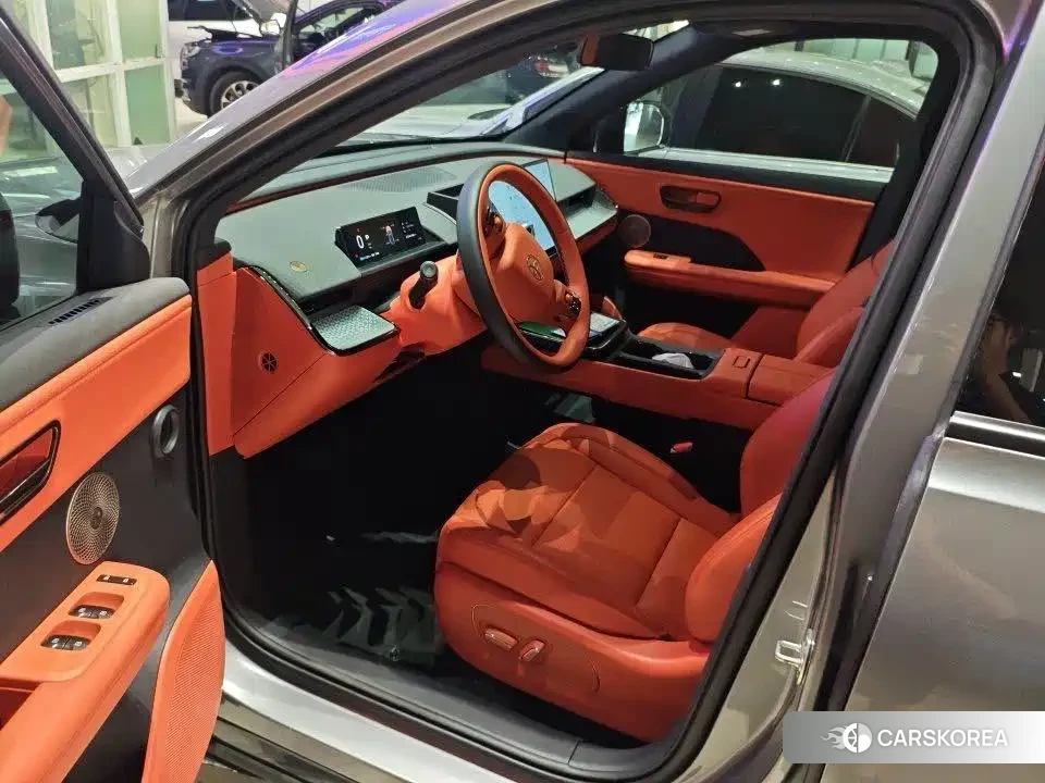 Toyota bZ3X id 4539404 из Китая 9