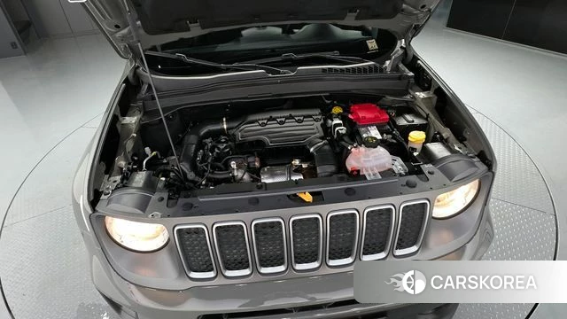 Jeep Renegade id 4178429 из Кореи 16