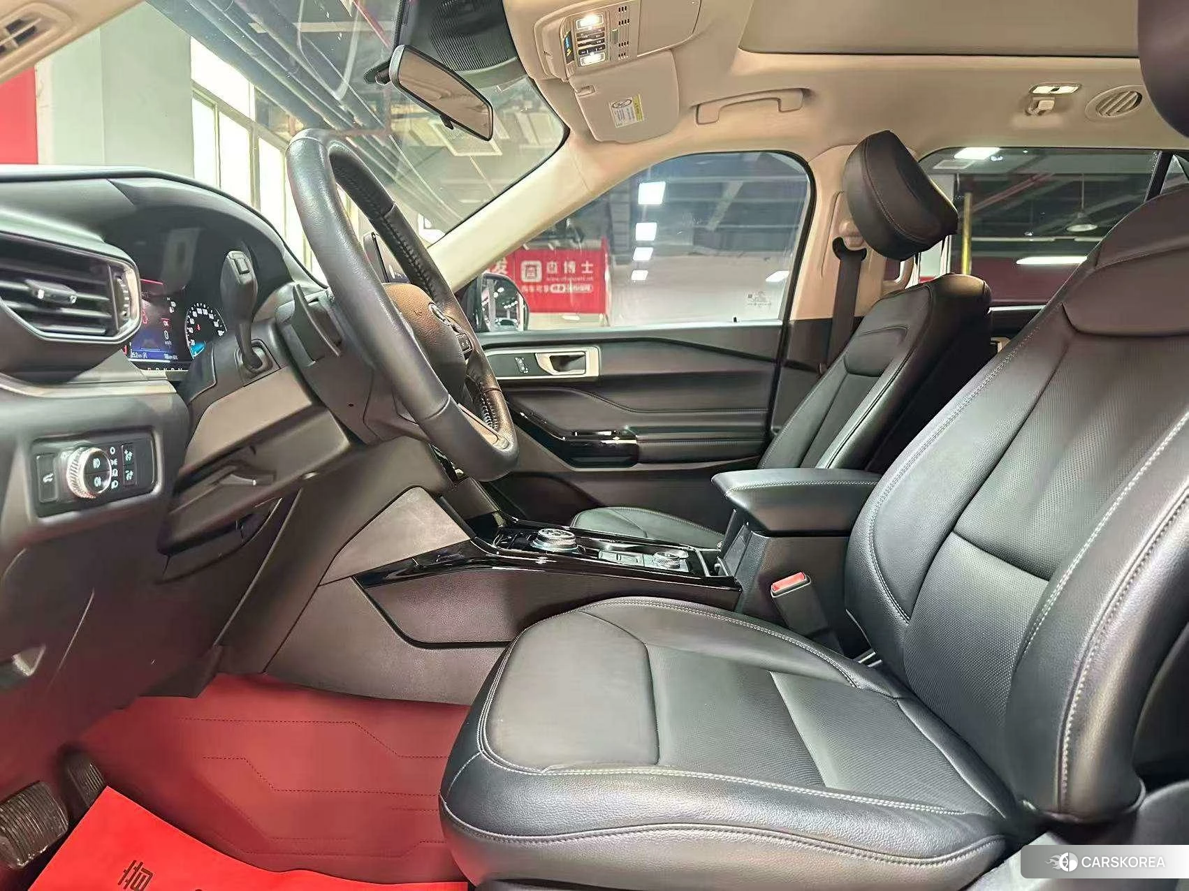 Ford Explorer 2020 Красный из Китая, фото 6