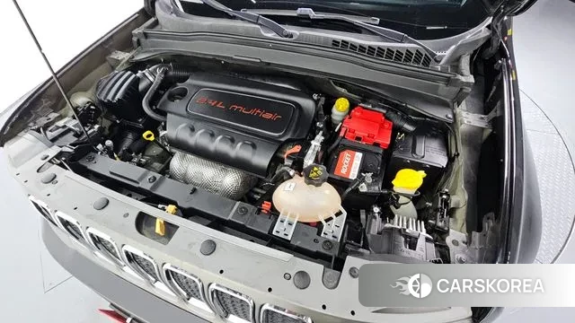 Jeep Renegade id 3443878 из Кореи 16