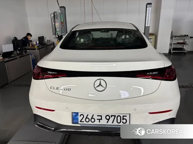 Mercedes-Benz CLE-Class C236 2025 Белый из Кореи, фото 6