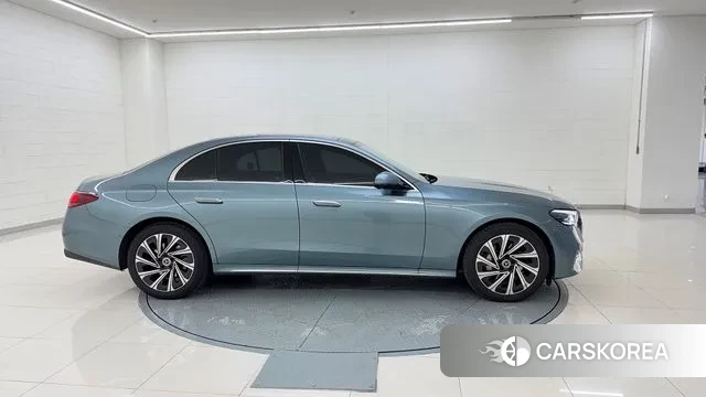 Mercedes-Benz E-Class W214 id 3549697 из Кореи 16