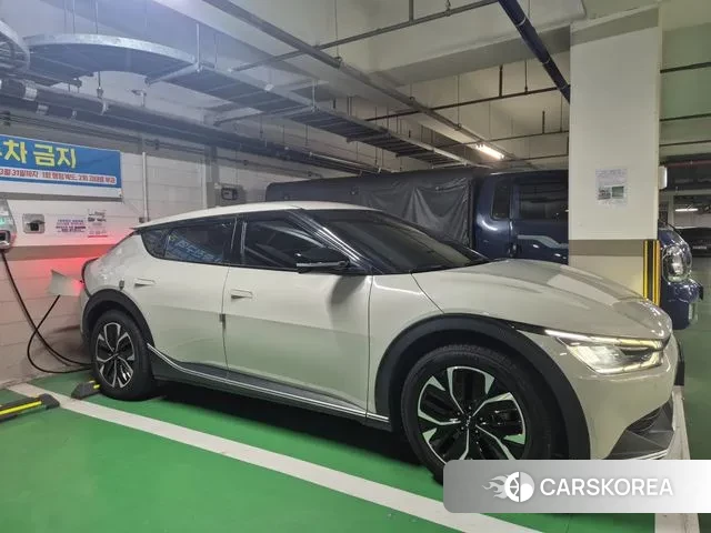 Kia EV6 id 3338930 из Кореи 9