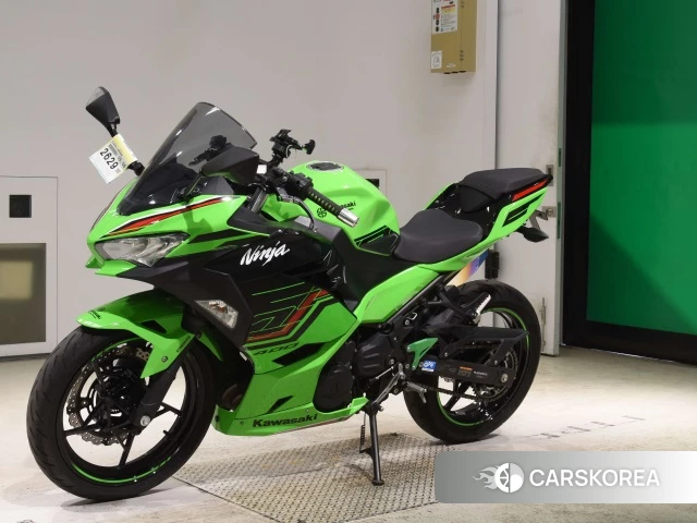 Проданный Kawasaki NINJA 400 2023 из Японии, фото 3