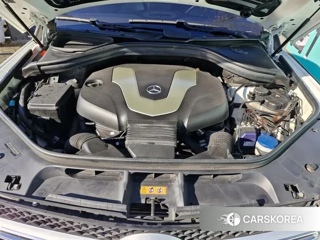 Mercedes-Benz GLE - Class W166 id 3494645 из Кореи 13