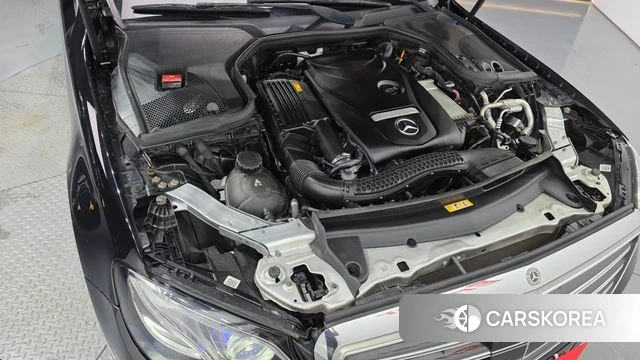 Mercedes-Benz E-Class W213 id 4759736 из Кореи 16