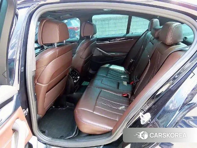 BMW 5 Series (G30) id 3021394 из Кореи 16