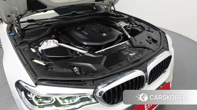 BMW 5 Series (G30) id 4856470 из Кореи 16